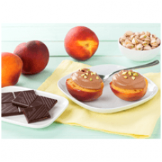 Karamelizuoti persikai su „Lindt“ šokolado putėsių įdaru.