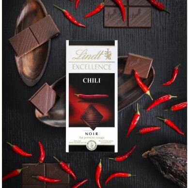 LINDT EXCELLENCE juodasis šokoladas su aitriosiomis paprikomis, 100g 1